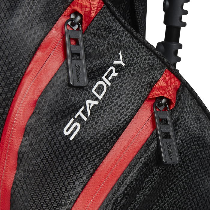 Titleist Players 4 stadry stand bag 2023 black red