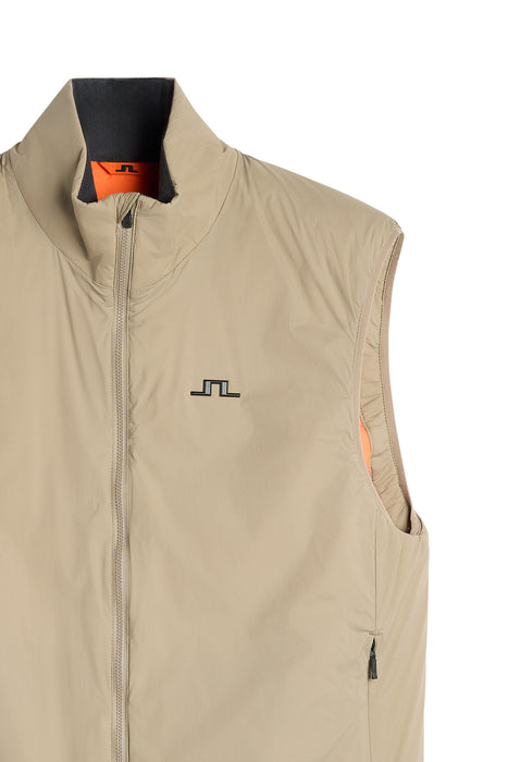 zip on the J.Lindeberg Clinton Padded Golf Vest in brindle