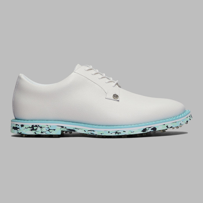 G/FORE Gallivanter Camo Sole Leather Spikeless Golf Shoes in white and blue camo. Side view of right shoe