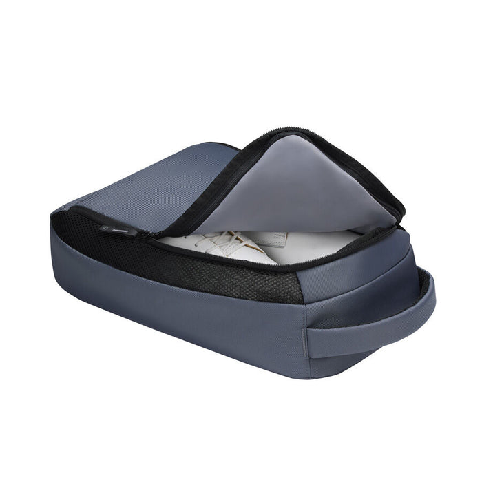 TaylorMade Performance Golf Shoe Bag unzipped showing shoes inside