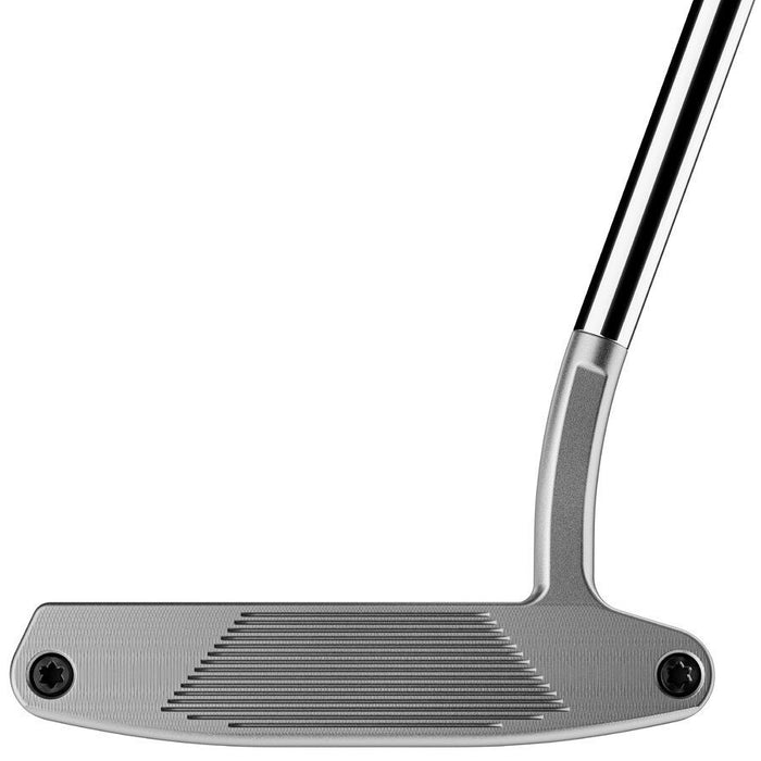 milled face of the TaylorMade SYSTM2 Juno Short Curve Putter